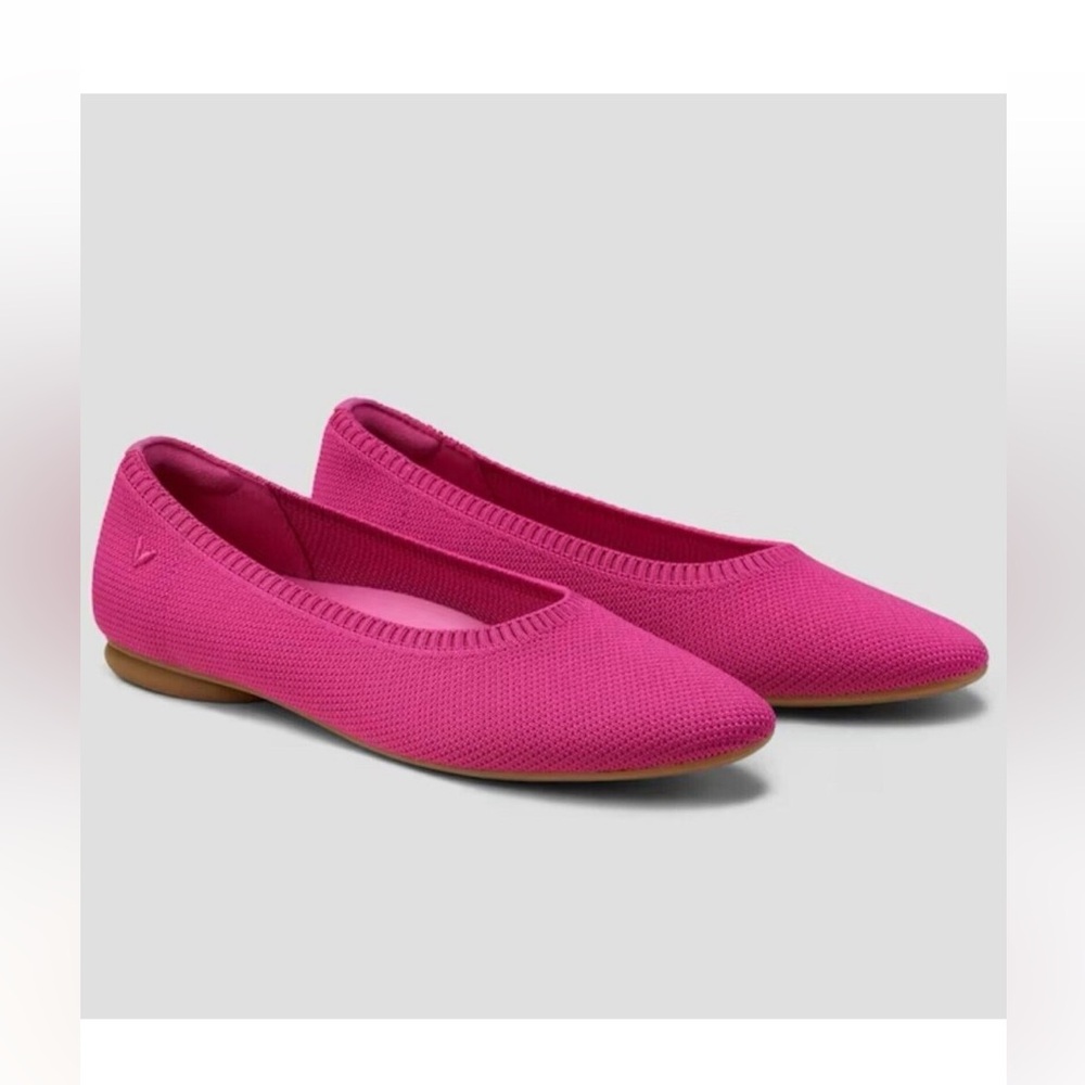 NEW Vivaia Knit Pink Flats Round Almond Toe Women’s Size 38 / 7-7.5 US